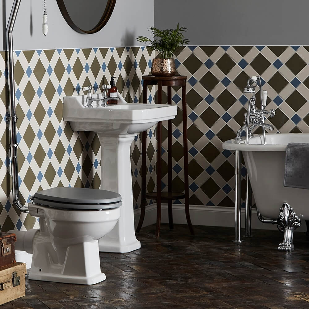 traditional bathroom design